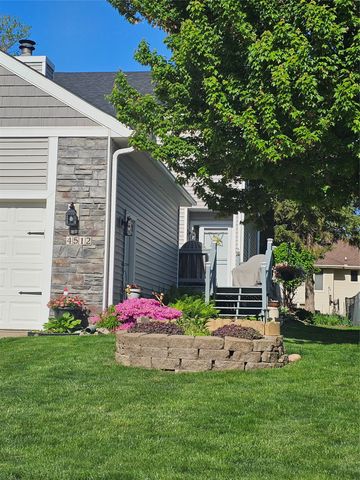 4512 80th Place, Urbandale, IA 50322