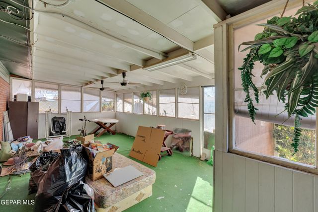 5704 sage ct Court, El Paso, TX 79924