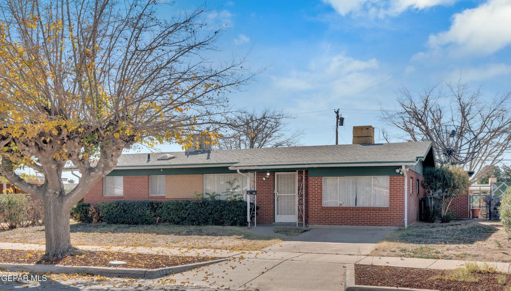 5704 sage ct Court, El Paso, TX 79924
