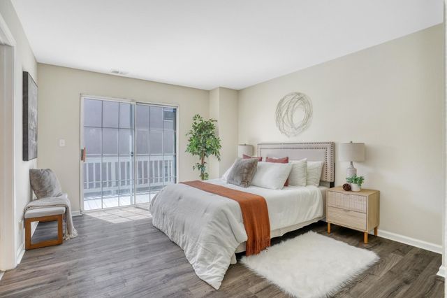 10 Arch Street, Redwood City, CA 94062