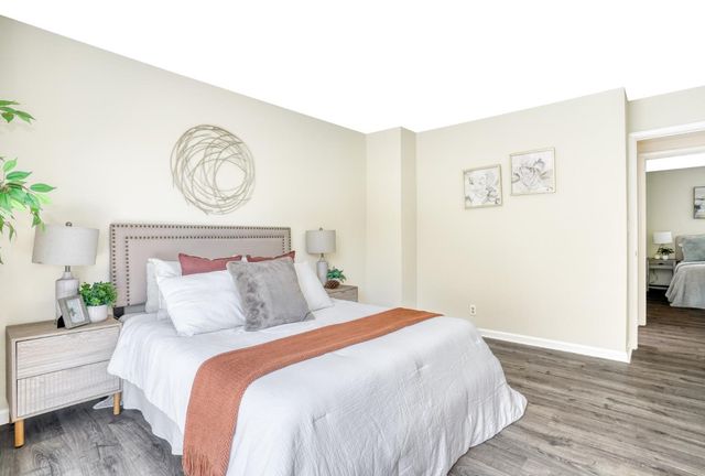10 Arch Street, Redwood City, CA 94062