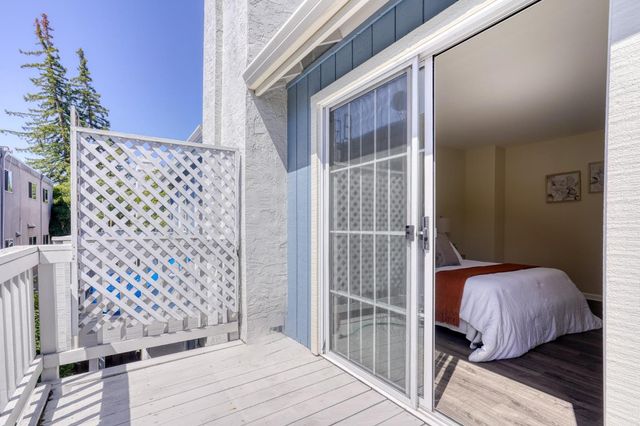 10 Arch Street, Redwood City, CA 94062