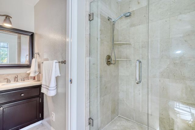 10 Arch Street, Redwood City, CA 94062
