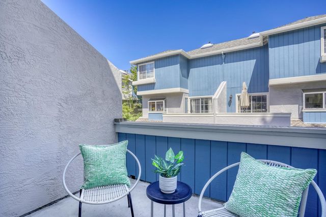 10 Arch Street, Redwood City, CA 94062