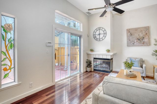 10 Arch Street, Redwood City, CA 94062