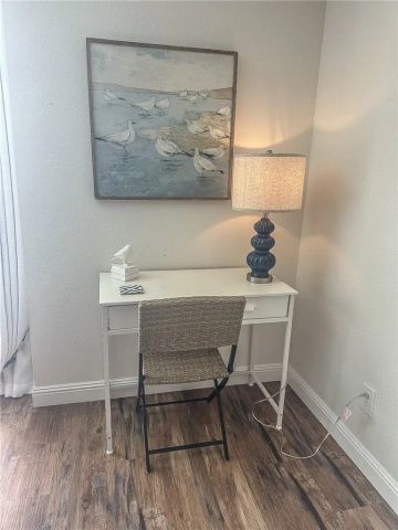 910 N Pacific 40, Oceanside, CA 92054