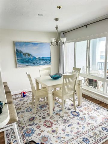 910 N Pacific 40, Oceanside, CA 92054