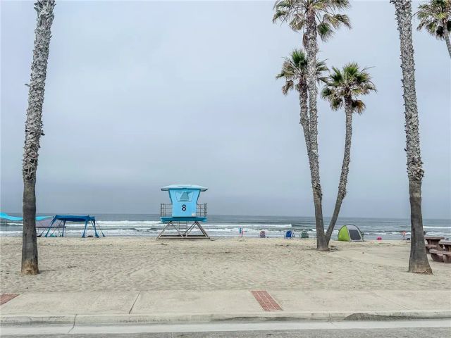 910 N Pacific 40, Oceanside, CA 92054