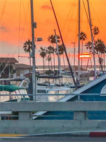 910 N Pacific 40, Oceanside, CA 92054