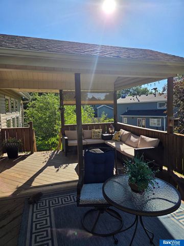 6111 Tennyson Circle, Lincoln, NE 68516