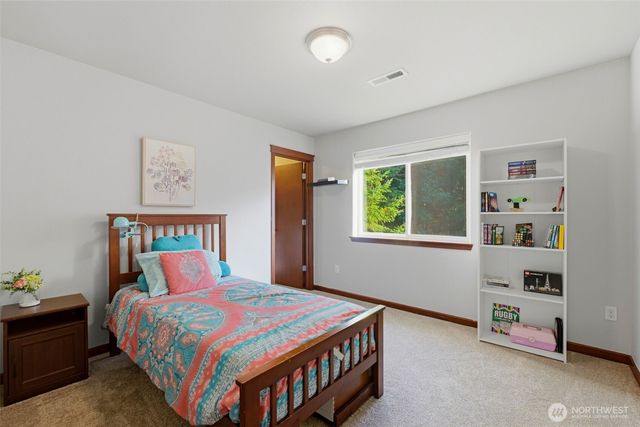 8605 29th Way SE, Olympia, WA 98513