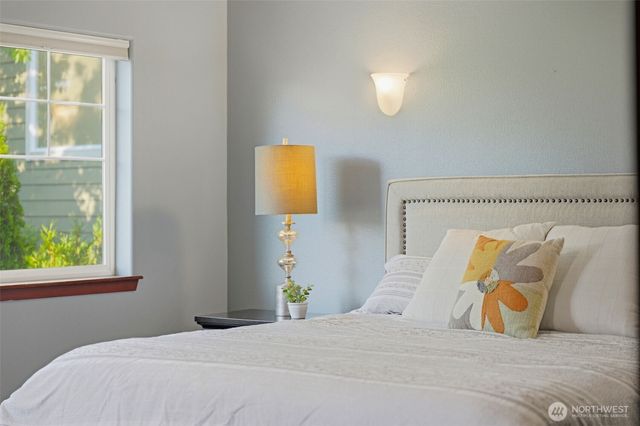 8605 29th Way SE, Olympia, WA 98513
