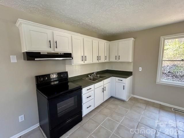 201 Brookdale Place NW, Lenoir, NC 28645