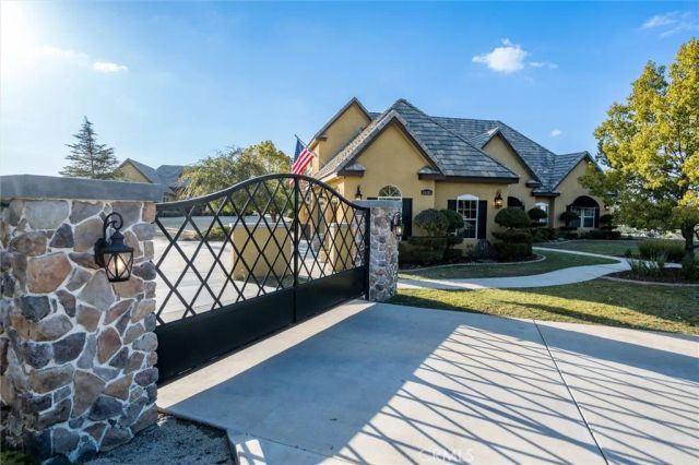 14787 Wood Road, Riverside, CA 92508