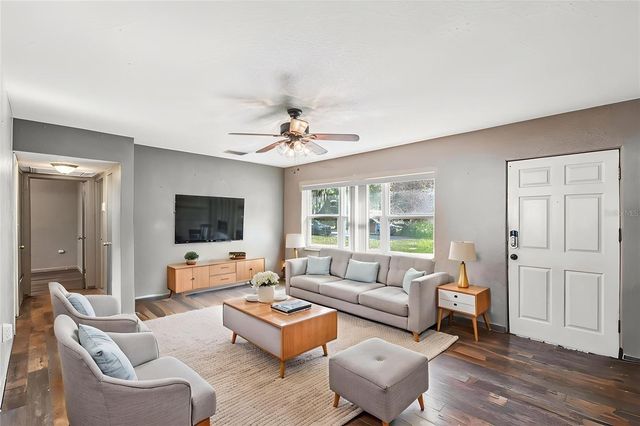 3214 DAWLEY AVENUE, Orlando, FL 32806