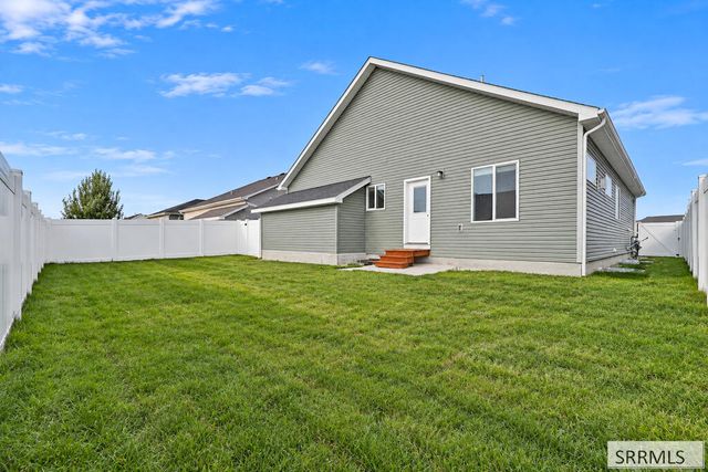 532 Austin Avenue, Sugar City, ID 83448