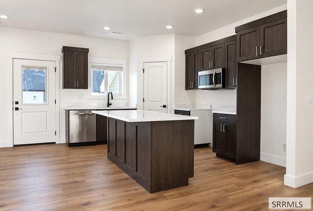 532 Austin Avenue, Sugar City, ID 83448
