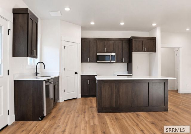 532 Austin Avenue, Sugar City, ID 83448