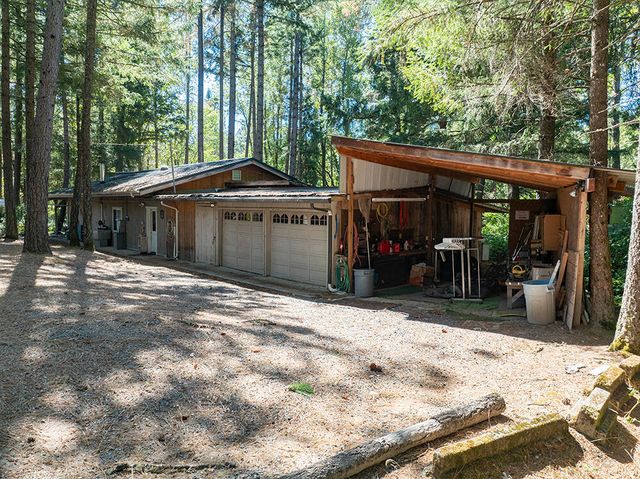 3504 Azalea Drive, Grants Pass, OR 97526