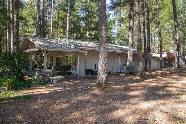 3504 Azalea Drive, Grants Pass, OR 97526