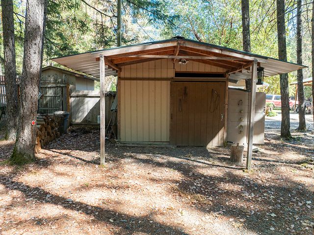 3504 Azalea Drive, Grants Pass, OR 97526