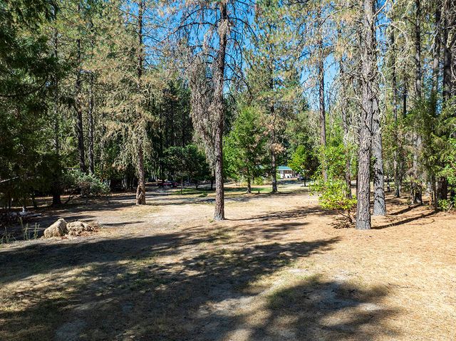 3504 Azalea Drive, Grants Pass, OR 97526