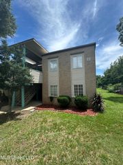 245 Mcdonnell Avenue, 221, Biloxi, MS 39531
