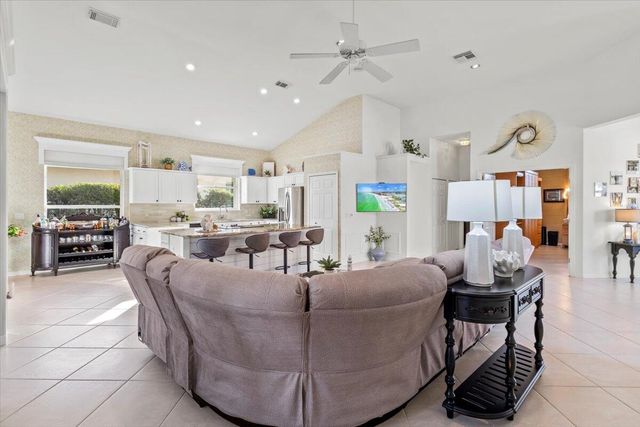 7232 Mystic Way, Port St Lucie, FL 34986