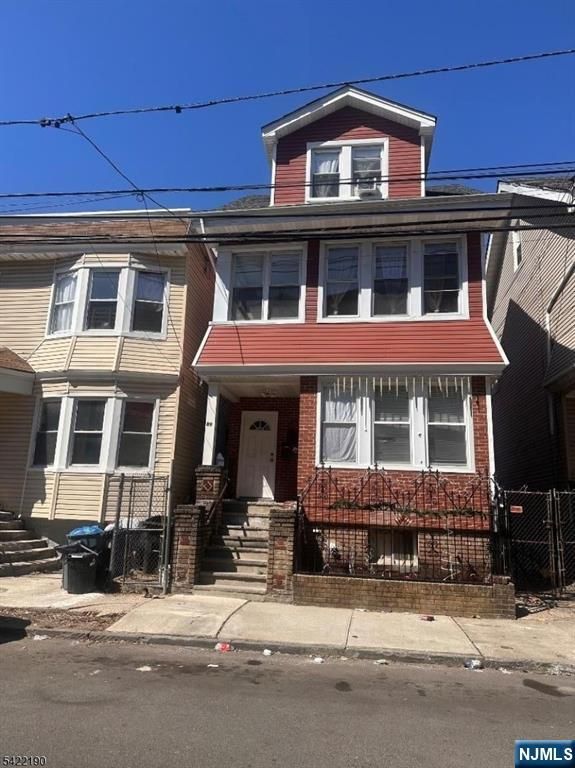 89 Aldine Street, Newark, NJ 07112