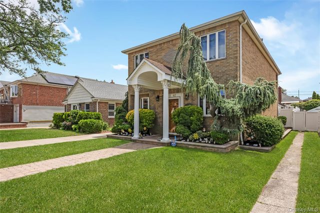 151-62 24th Road, Whitestone, NY 11357