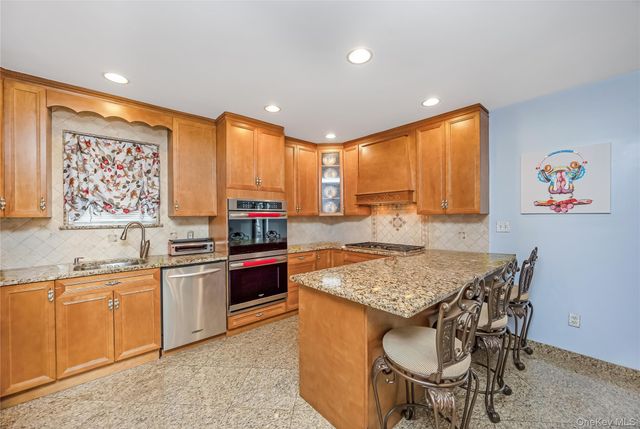 151-62 24th Road, Whitestone, NY 11357