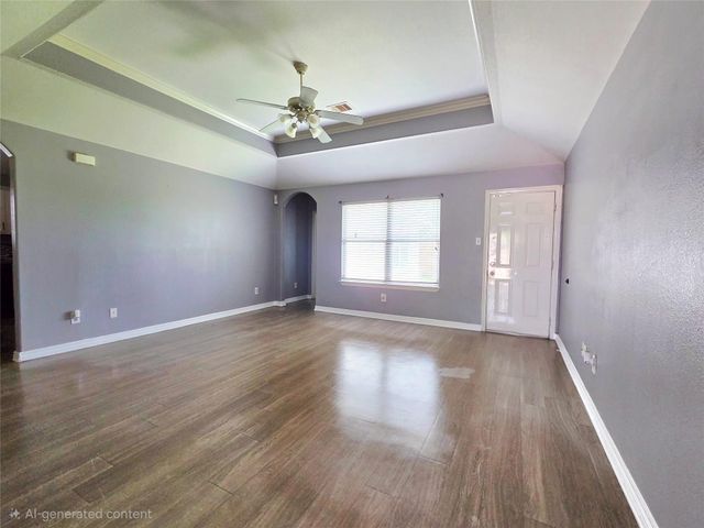 12015 Rosecroft Drive, Houston, TX 77048