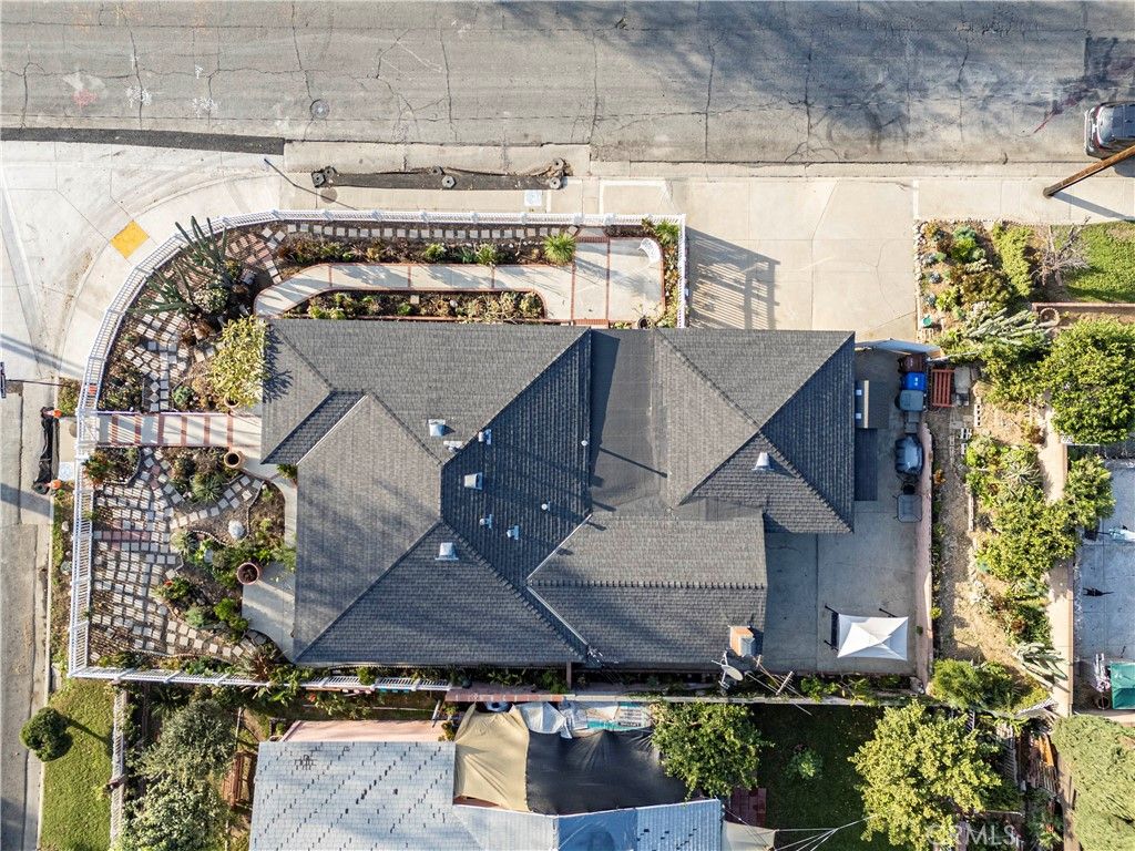 Image 36 of property listing at 16203 Bluebonnet, La Puente, CA 91744