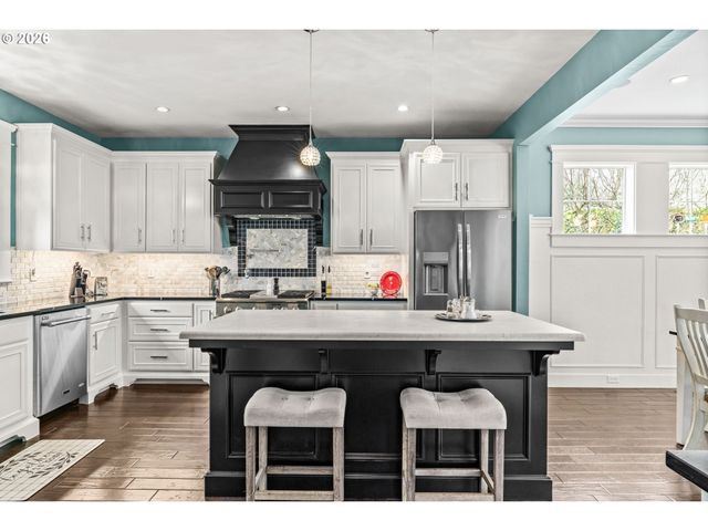 463 SALTY Way, Eugene, OR 97404