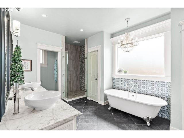 463 SALTY Way, Eugene, OR 97404