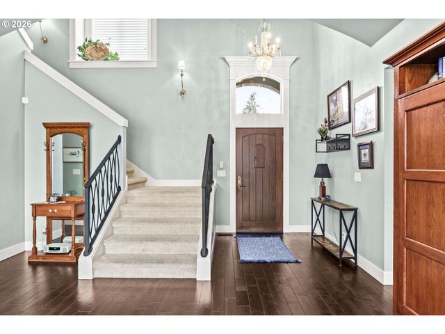 463 SALTY Way, Eugene, OR 97404