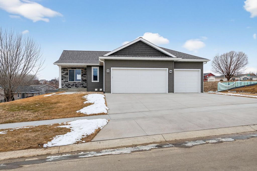 6269 Cody Place NW, Rochester, MN 55901