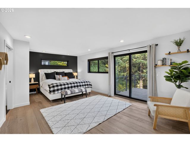 17780 OVERLOOK Cir, Lake Oswego, OR 97034
