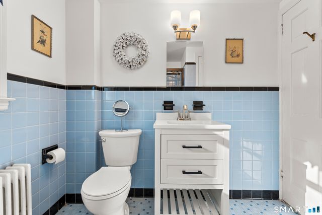 32 Cedarhurst Lane, Milford, CT 06461