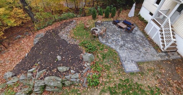 32 Cedarhurst Lane, Milford, CT 06461