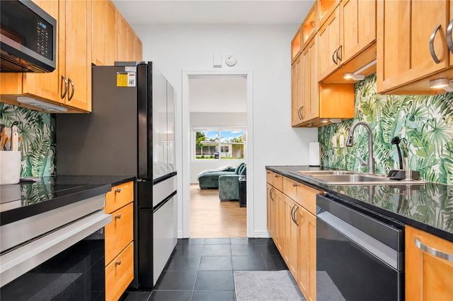 2917 PICKFAIR STREET, Orlando, FL 32803