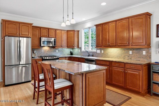 77 Hemlock Drive, New Egypt, NJ 08533