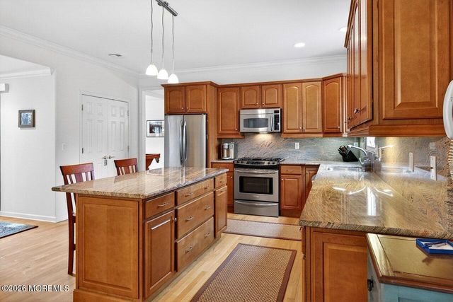 77 Hemlock Drive, New Egypt, NJ 08533