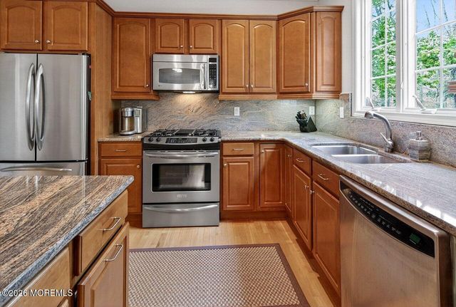 77 Hemlock Drive, New Egypt, NJ 08533