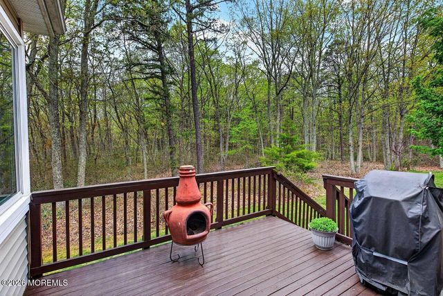 77 Hemlock Drive, New Egypt, NJ 08533