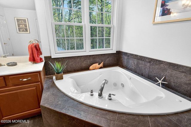 77 Hemlock Drive, New Egypt, NJ 08533