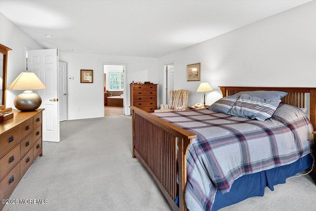 77 Hemlock Drive, New Egypt, NJ 08533