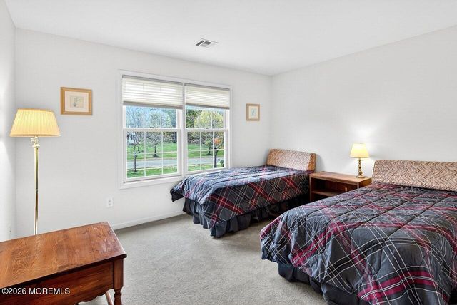 77 Hemlock Drive, New Egypt, NJ 08533