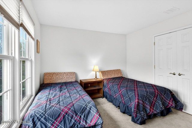 77 Hemlock Drive, New Egypt, NJ 08533