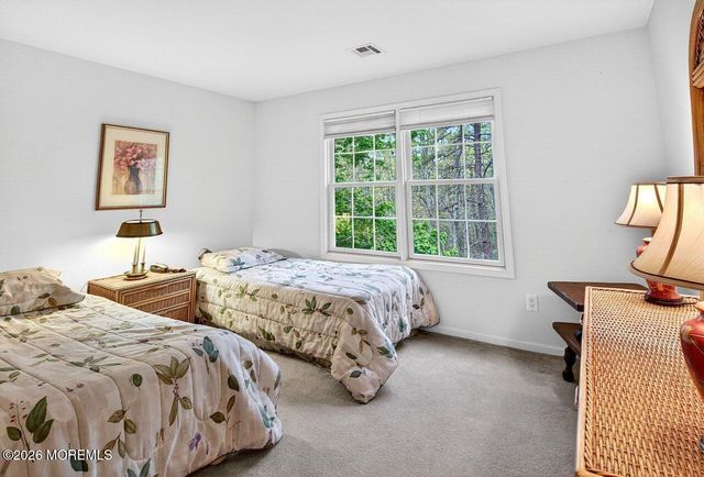 77 Hemlock Drive, New Egypt, NJ 08533